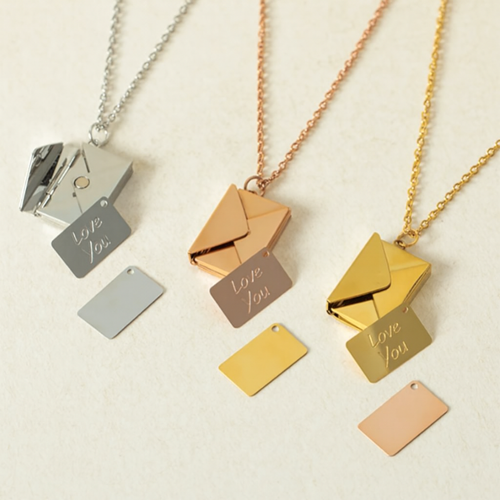 Collier Pendentif Enveloppe – Or